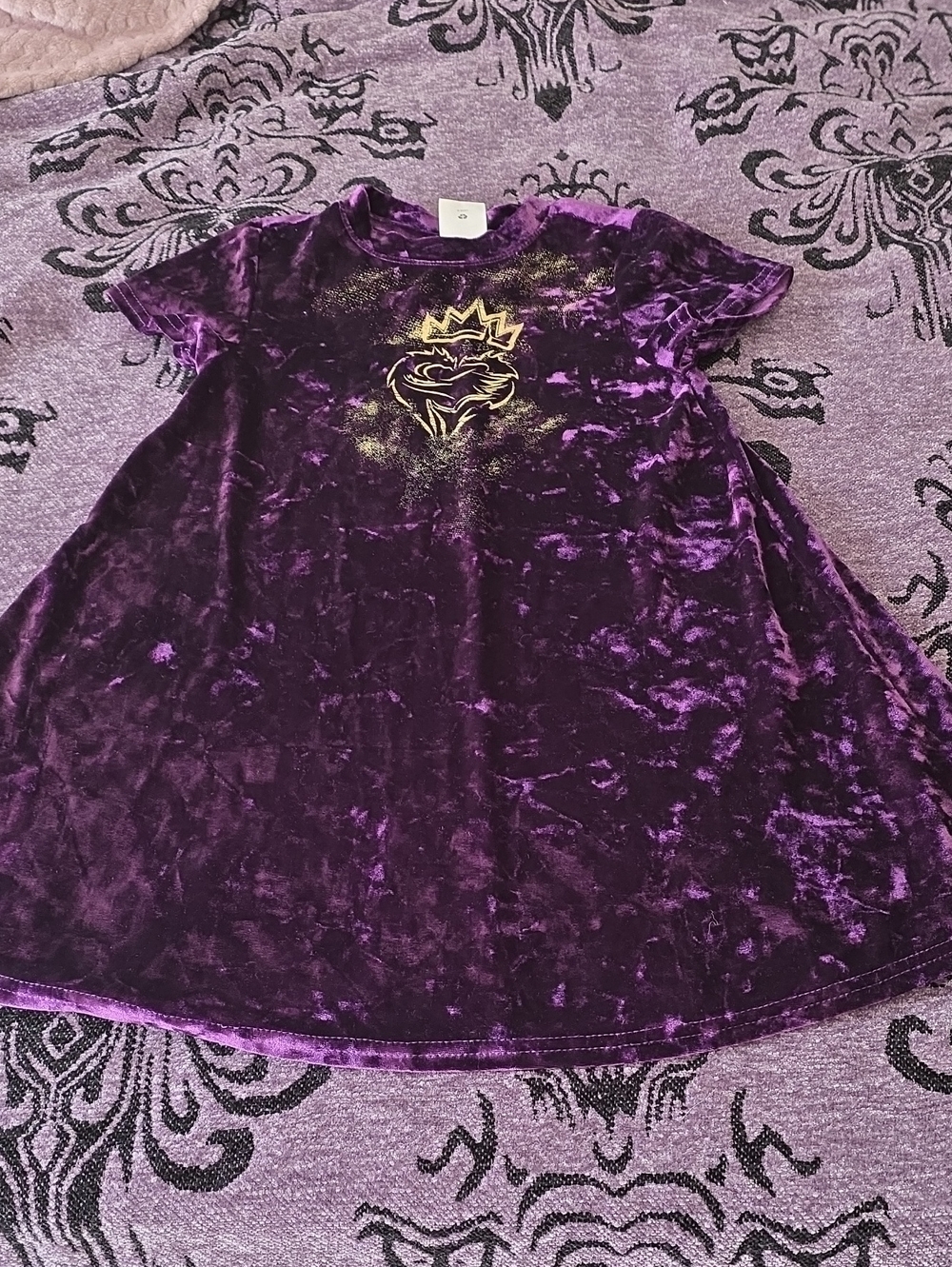 Disney Girls Decendents Velvet Purple Dress Like New Washed Smoke Free Animal Fr